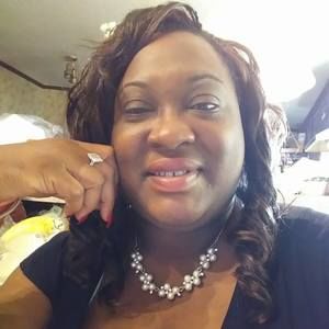 Meet your Posher, Tonya